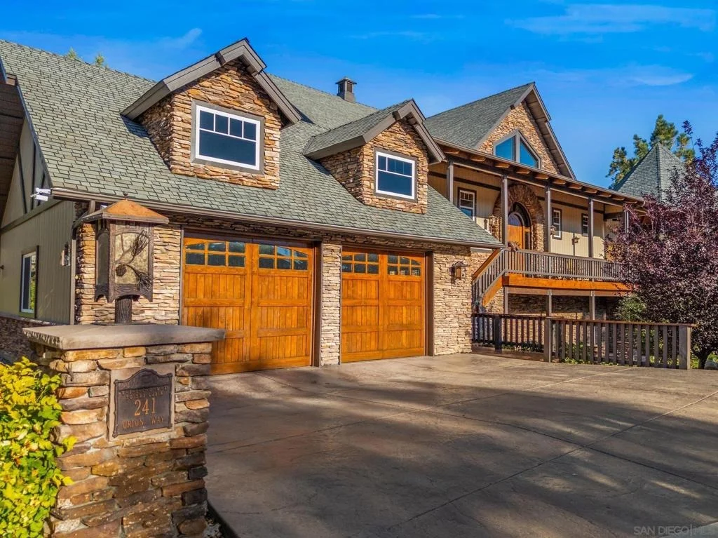 Photo of 241 Orion Way
