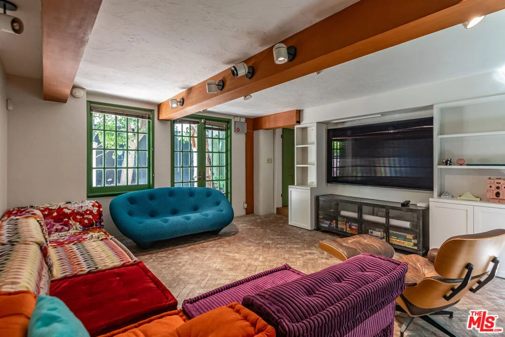 Photo of 23441 Malibu Colony Road