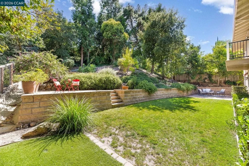 Photo of 2339 Lariat Ln