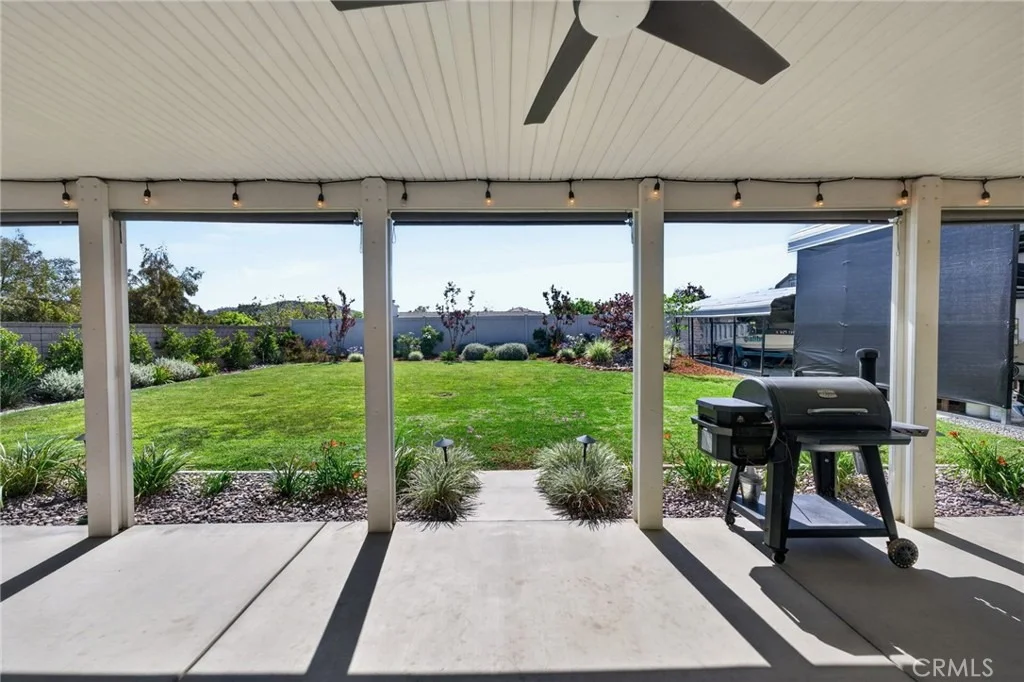 Photo of 31081 Cedar Oak Road