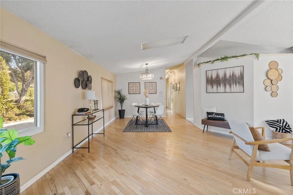 Photo of 20204 Lakeridge