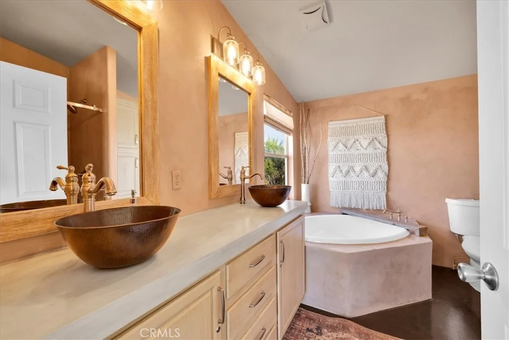 Photo of 60707 Sonora Road