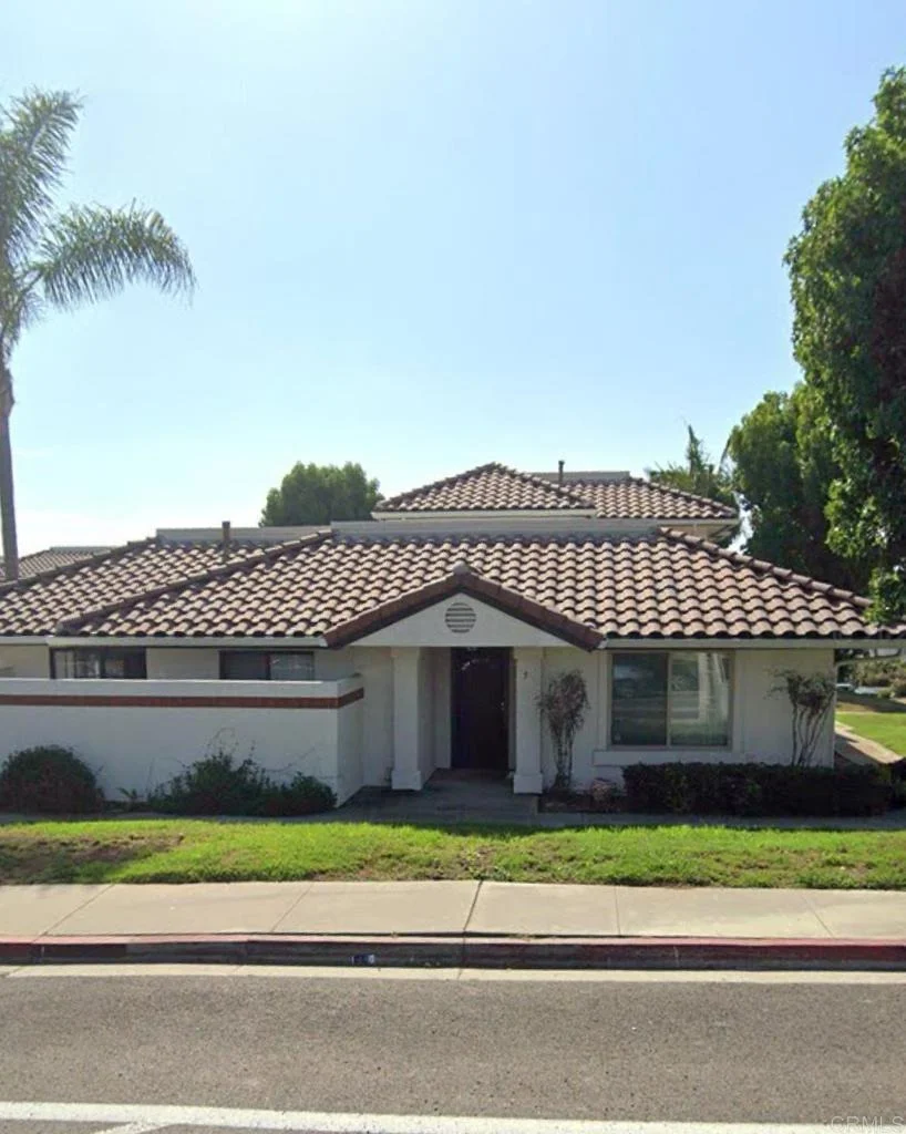 Photo of Unit 5 at 320 Grapevine Road