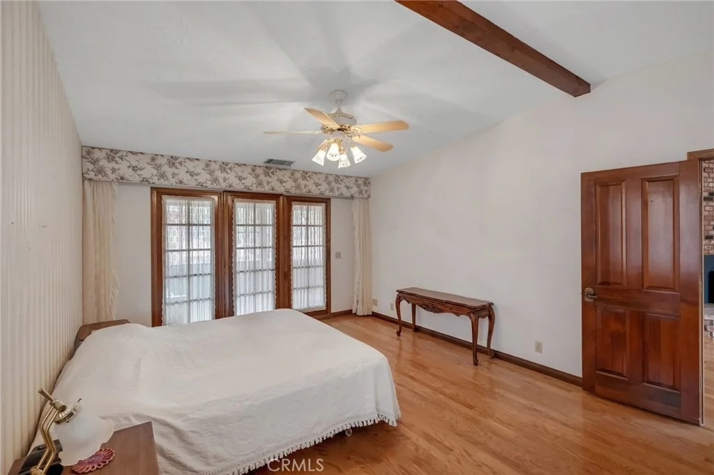 Photo of 7040 Kenyon
