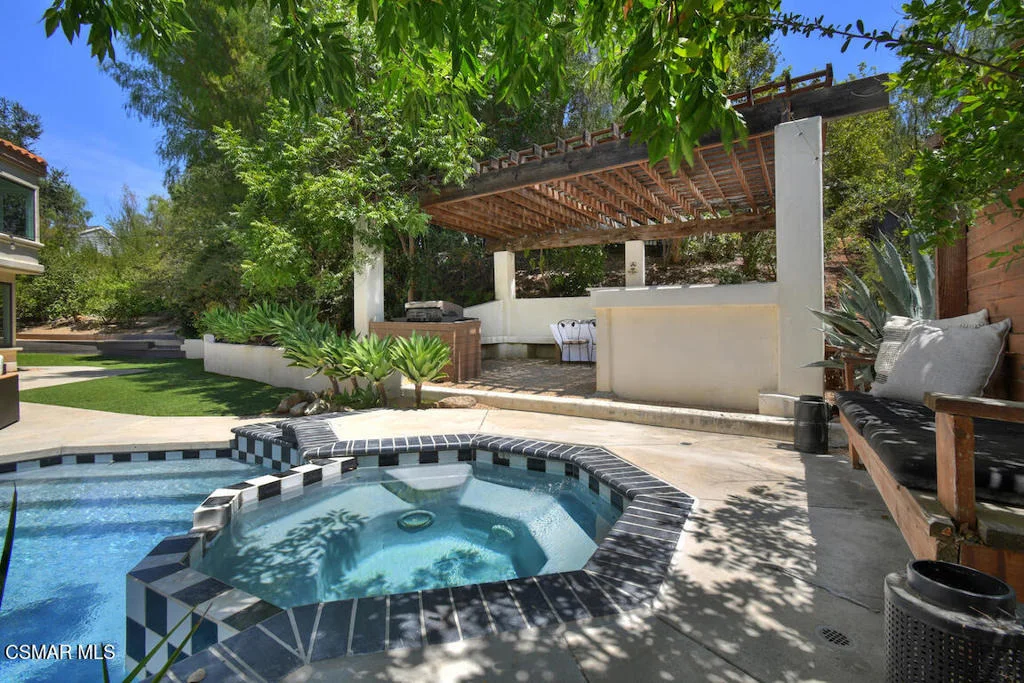 Photo of 5536 Easterly Road