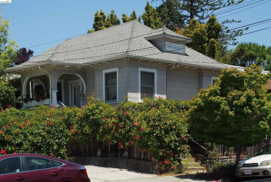 Photo of 1931 Stuart St