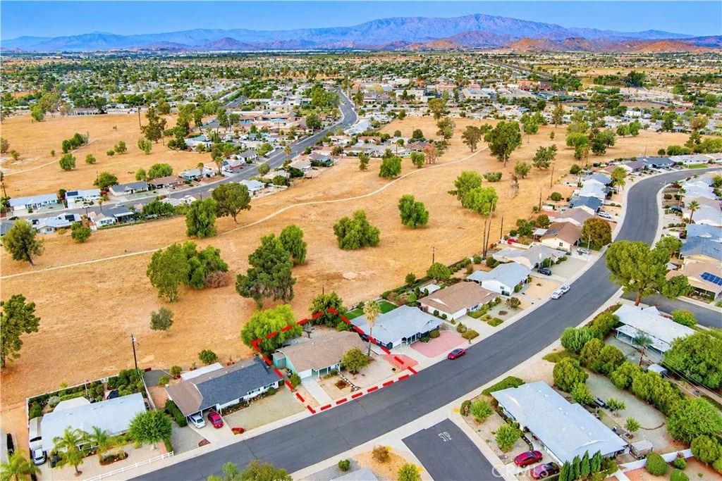 Photo of 26790 Oakmont Drive