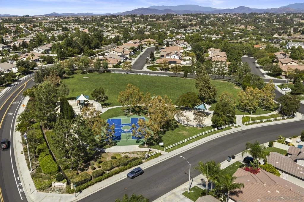 Photo of 32489 Castle Ct