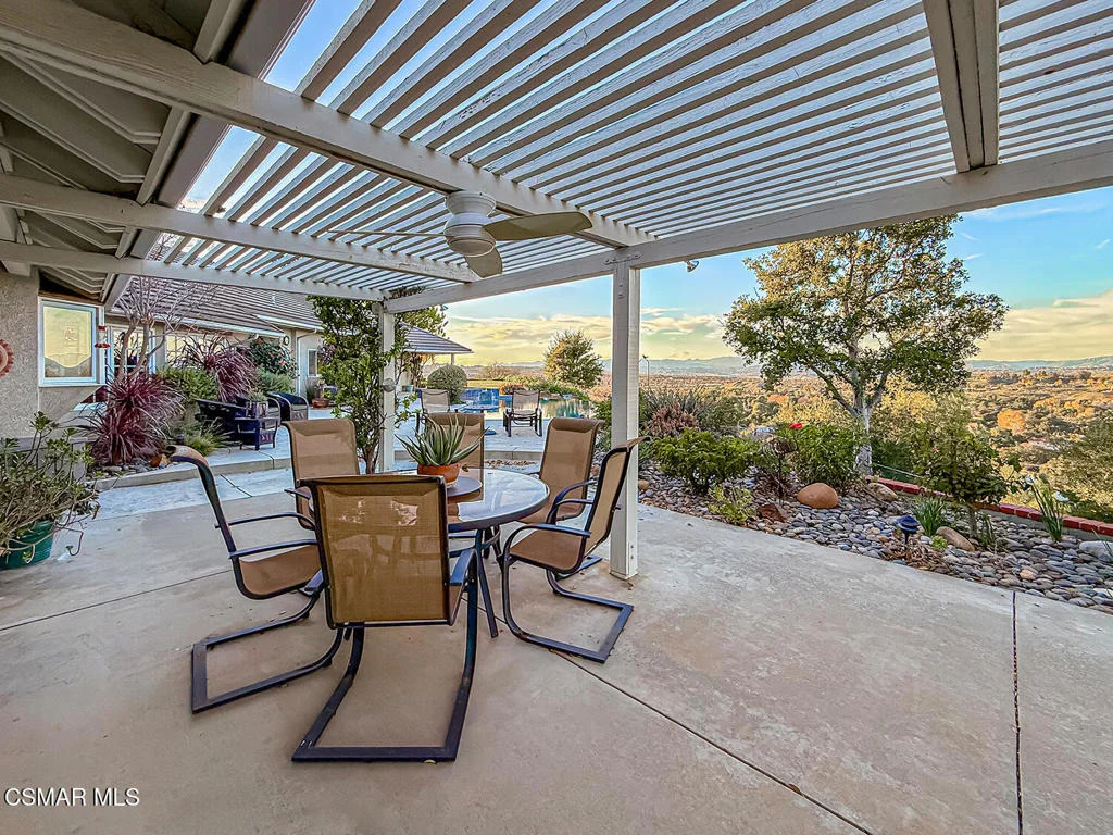 Photo of 24525 Desert Avenue