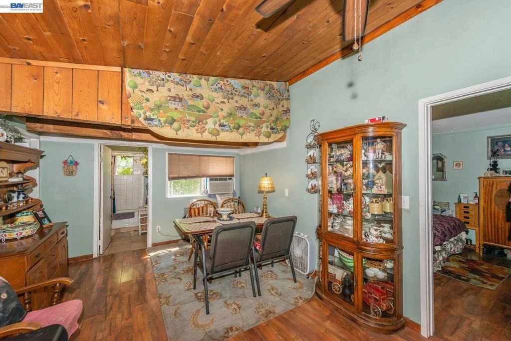 Photo of 891 Salt Flat Rd
