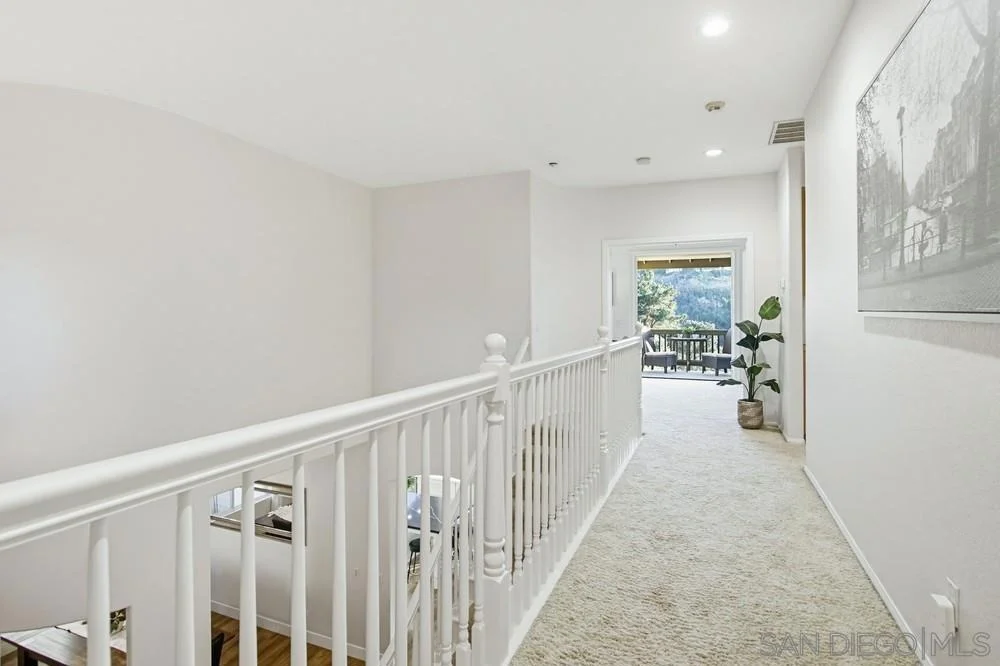 Photo of 2327 Orchard View Ln