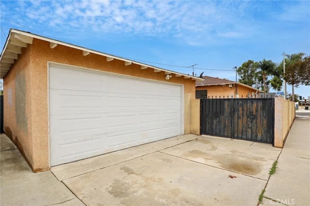 Photo of 13402 Stanstead
