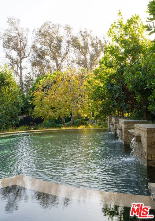Photo of 610 Olive Road