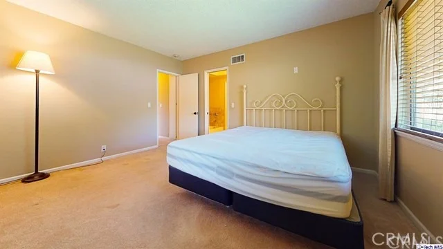 Photo of 1931 Glencoe Way