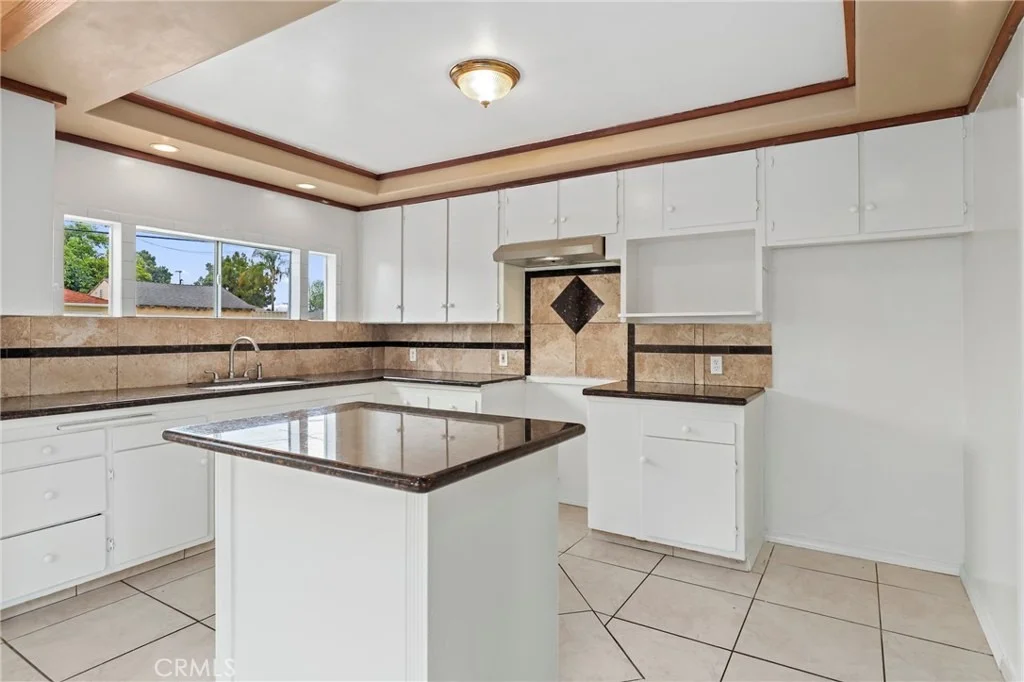 Photo of 11219 Foster Road