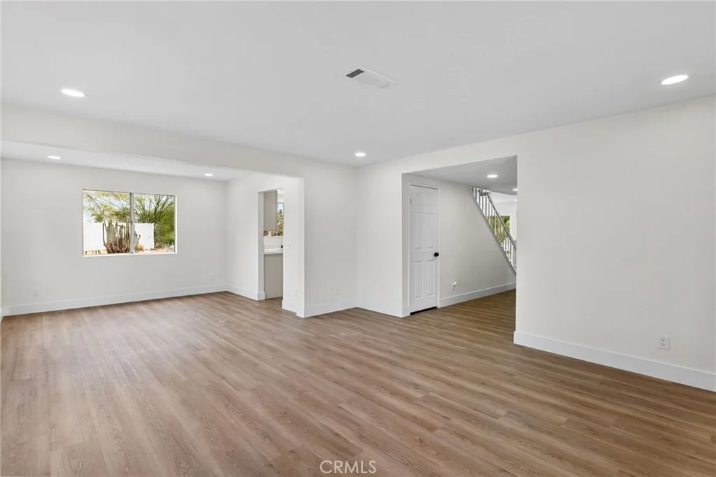 Photo of 10880 Valley Drive