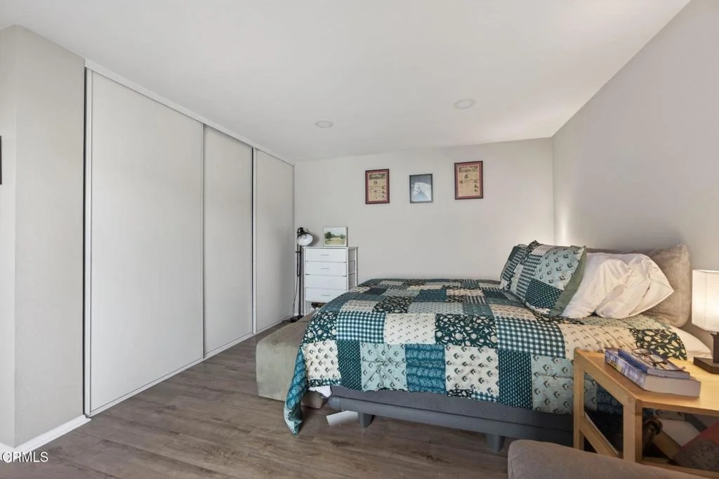 Photo of 2955 Harbor Boulevard