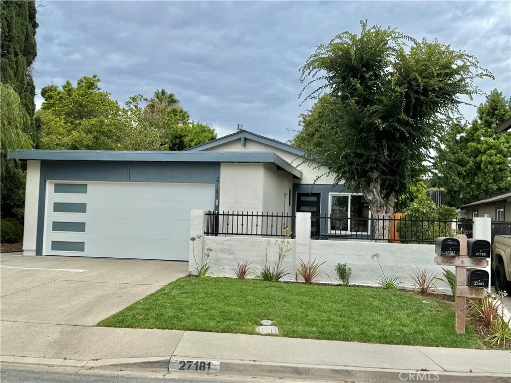 Photo of 27181 Cedros