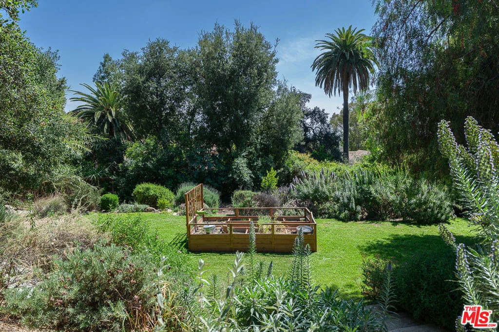 Photo of 1955 Windover Road
