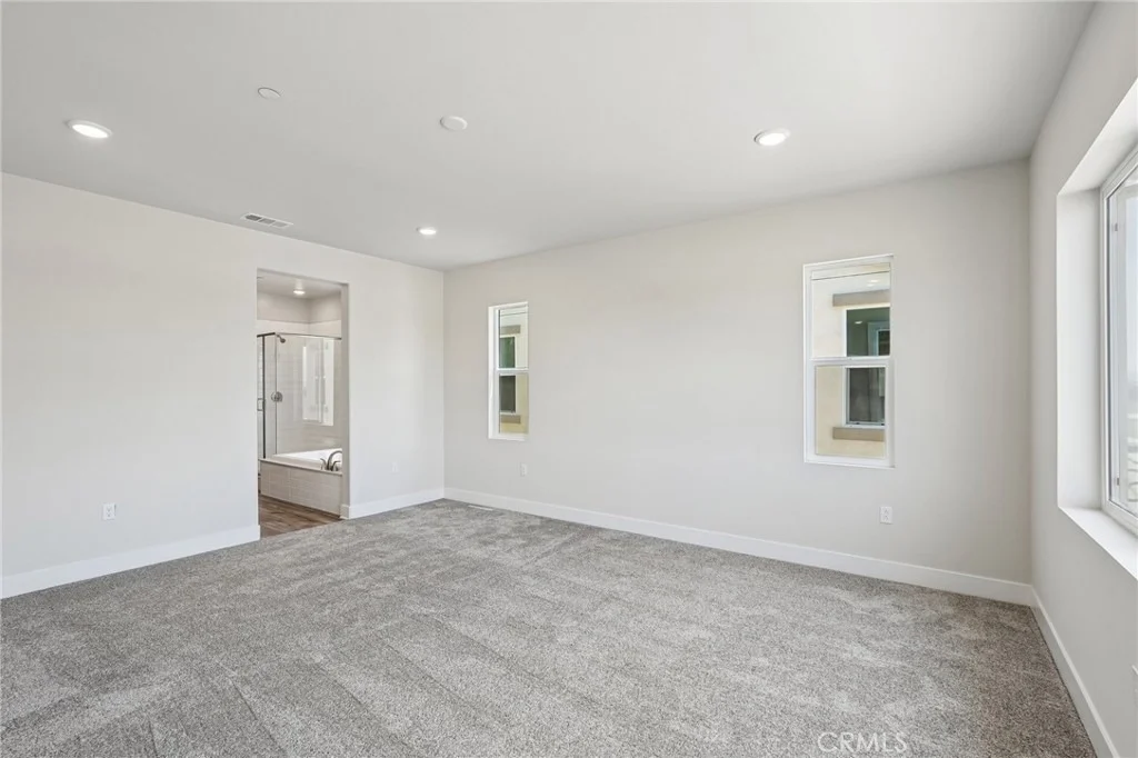 Photo of 8553 Tamarack Street