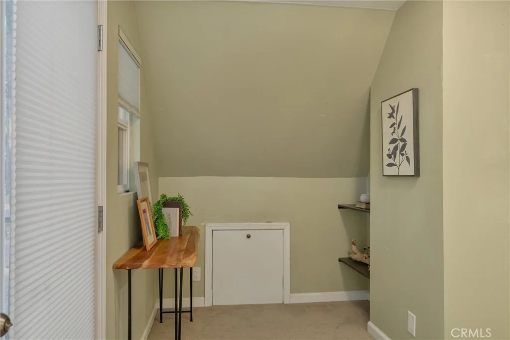 Photo of 32 Weiss Hill Road