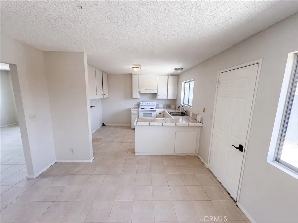 Photo of 52990 Avenida Diaz
