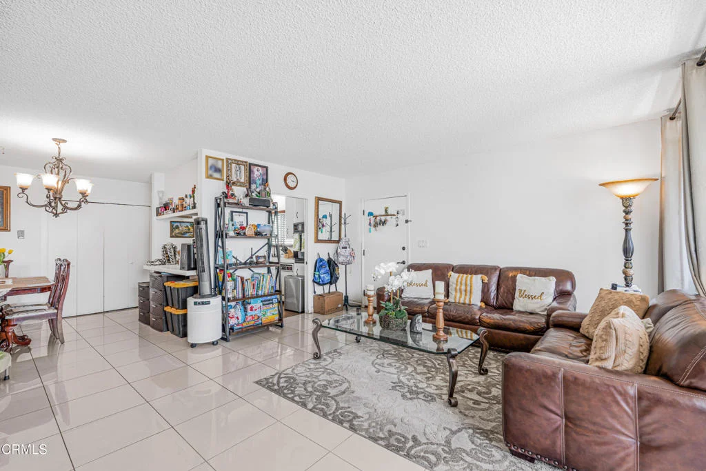 Photo of 1331 Edgewood Way