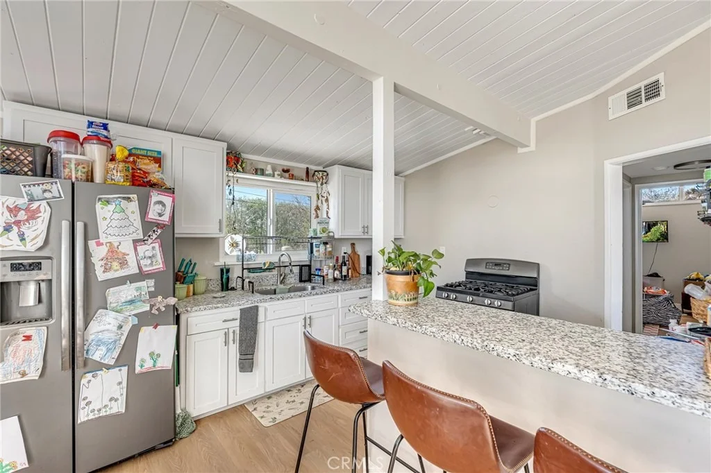 Photo of 28801 Howard Rd