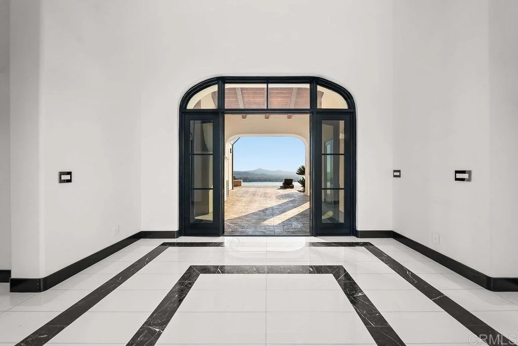 Photo of 2424 Cerro Sereno