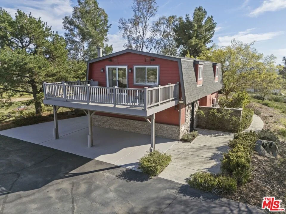 Photo of 36880 E Benton Road