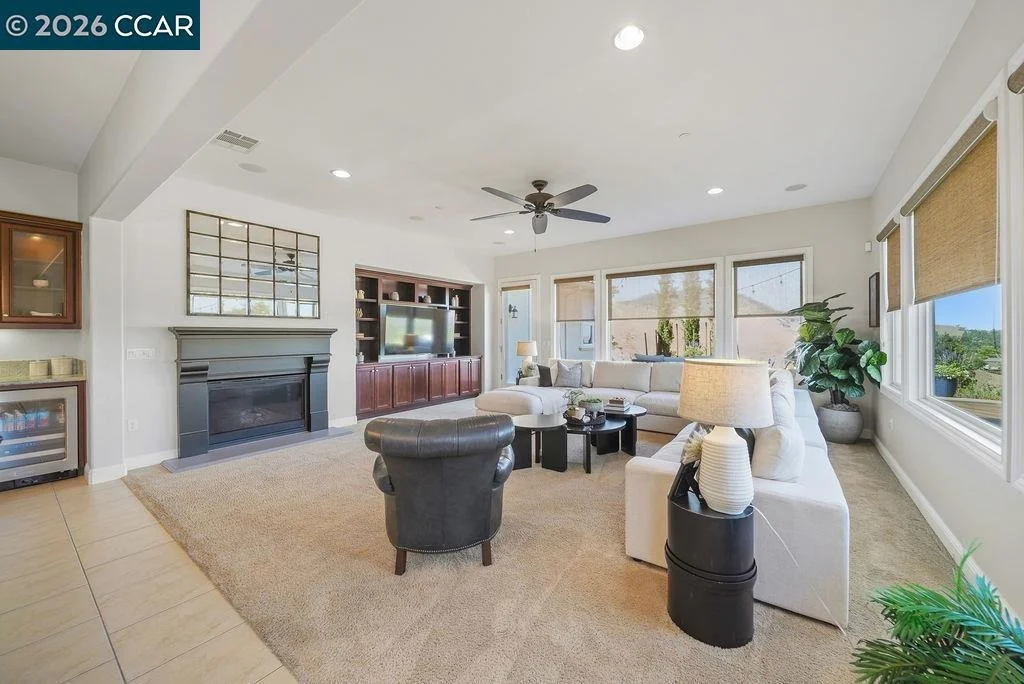 Photo of 24 Promontory Place