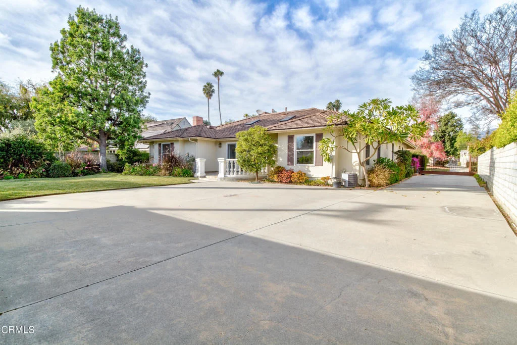Photo of 2810 Devonport Road