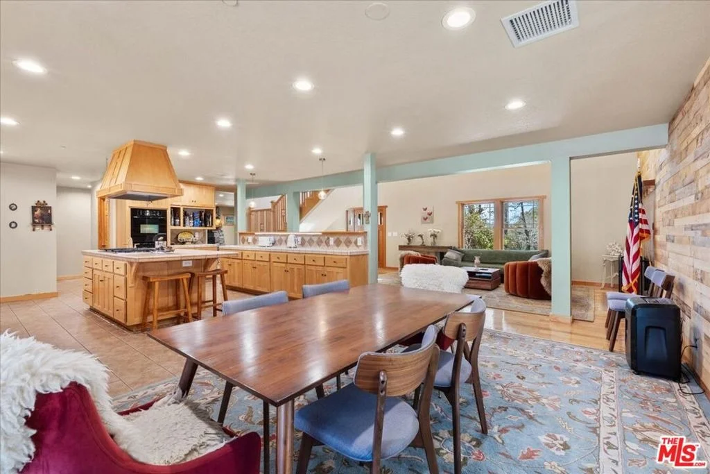 Photo of 28200 Pine Canyon Road