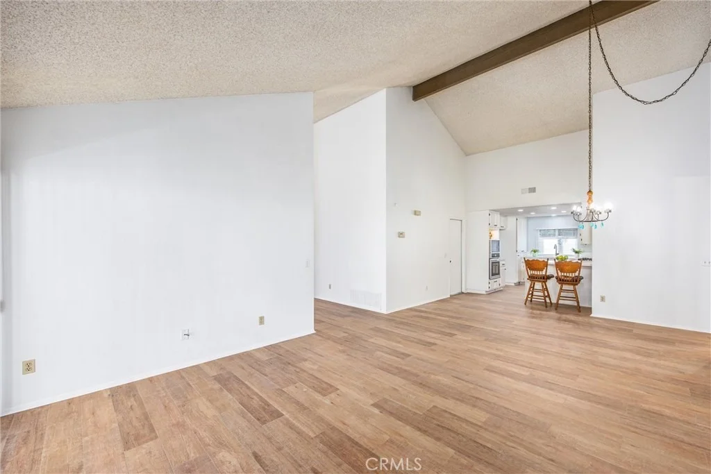 Photo of 1997 S Starfire Ave