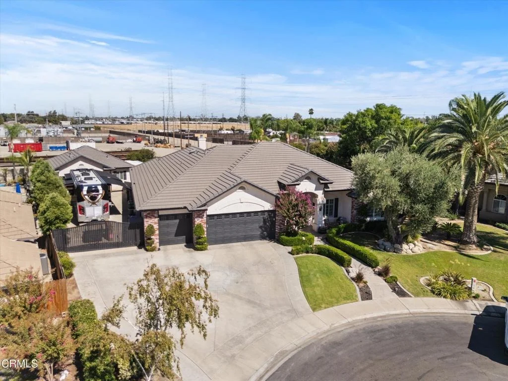 Photo of 3010 Redwood Forest Drive