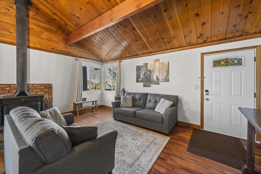 Photo of 140 Highland Lane