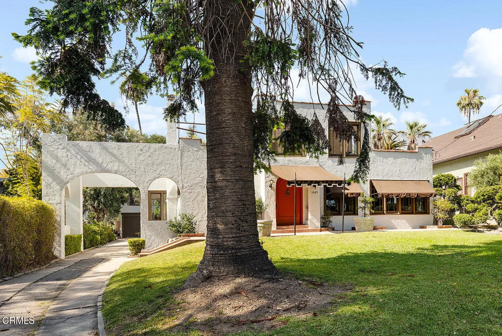 Photo of 1045 New York Drive
