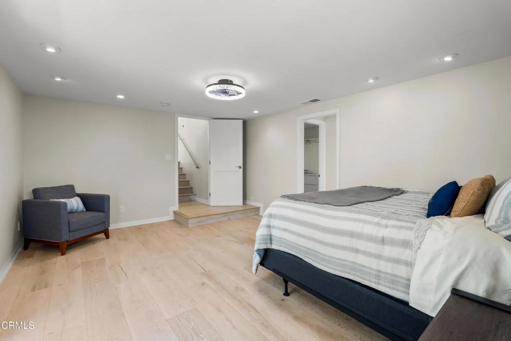 Photo of 5040 Island View Street