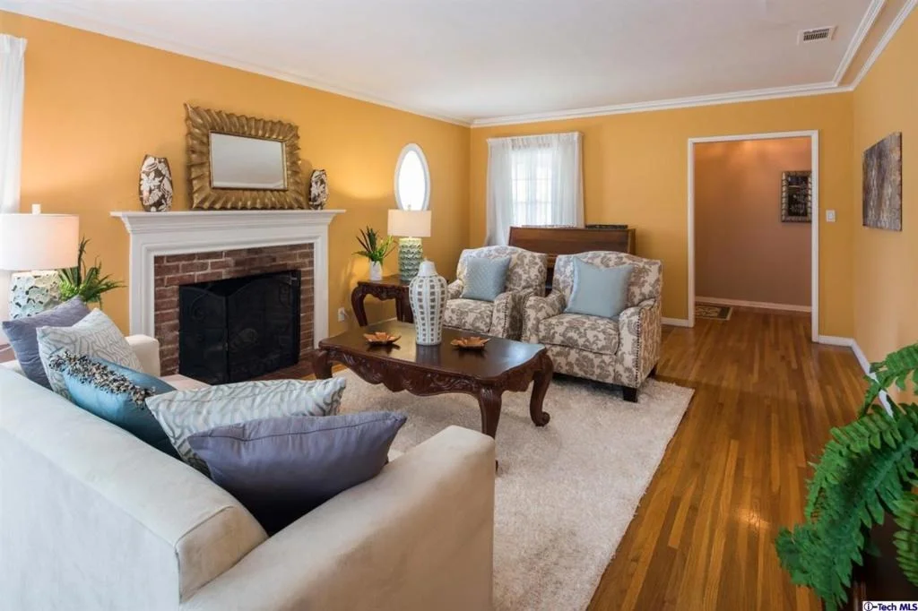Photo of 2335 Lorain Road