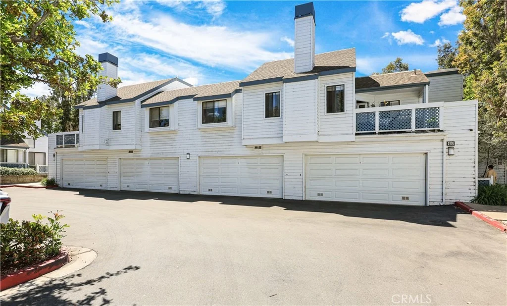 Photo of 446 Fallingstar
