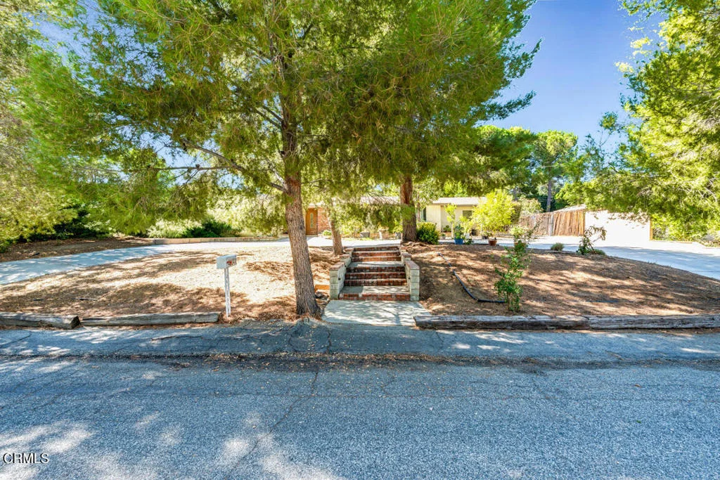 Photo of 42041 Ivesgrove Drive
