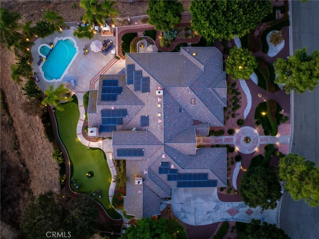 Photo of 6872 Chartwell