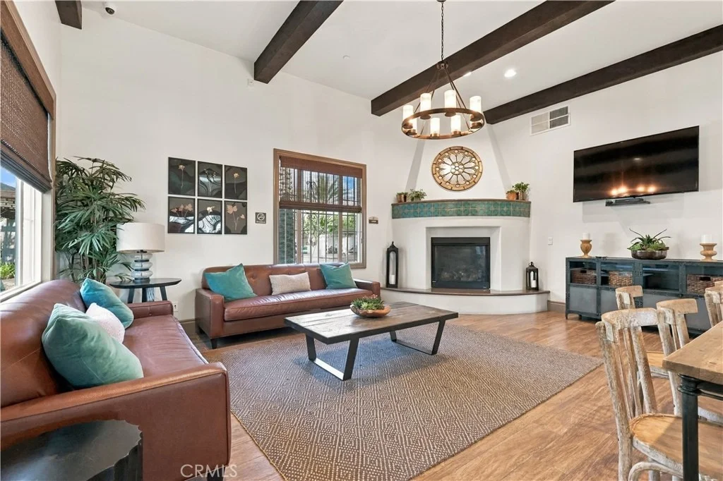 Photo of 881 Pear Court