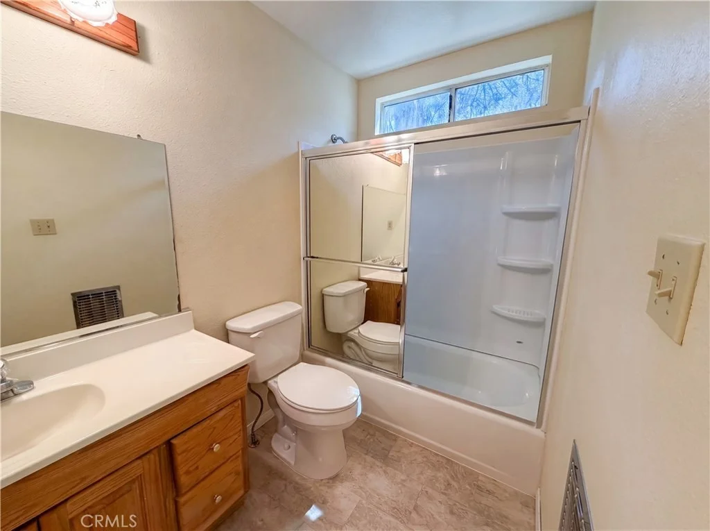 Photo of 21778 Ridge
