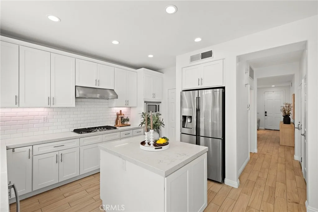 Photo of 10 Sachem Way