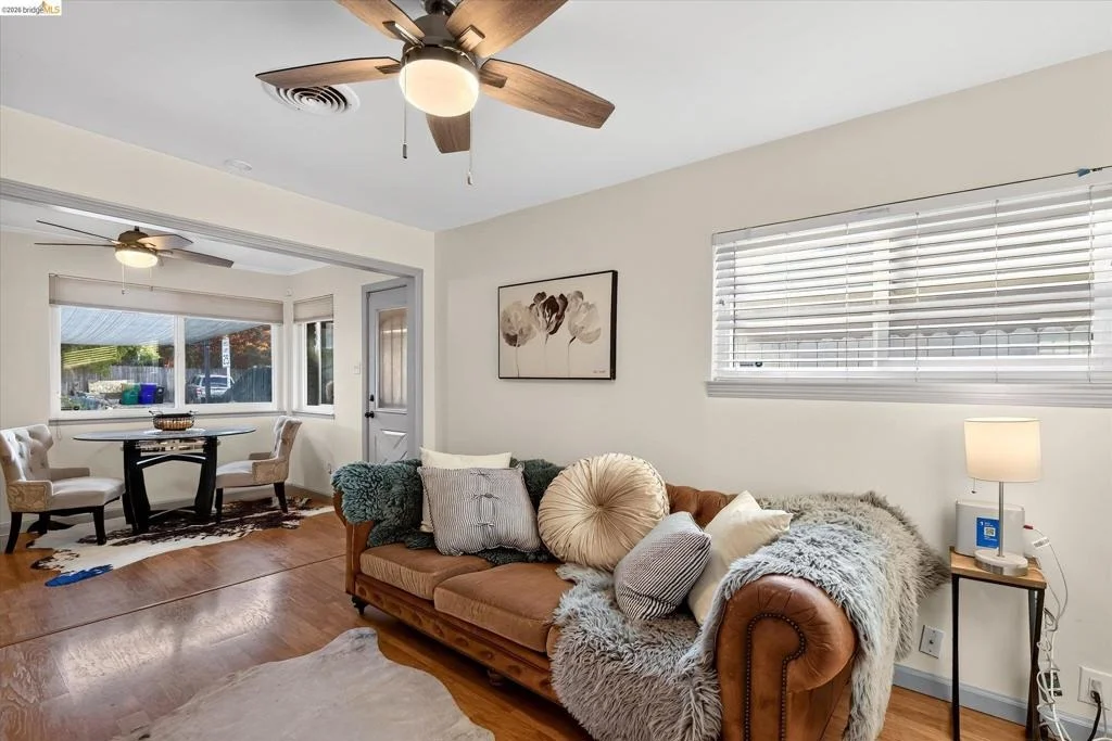 Photo of 4475 Wesley