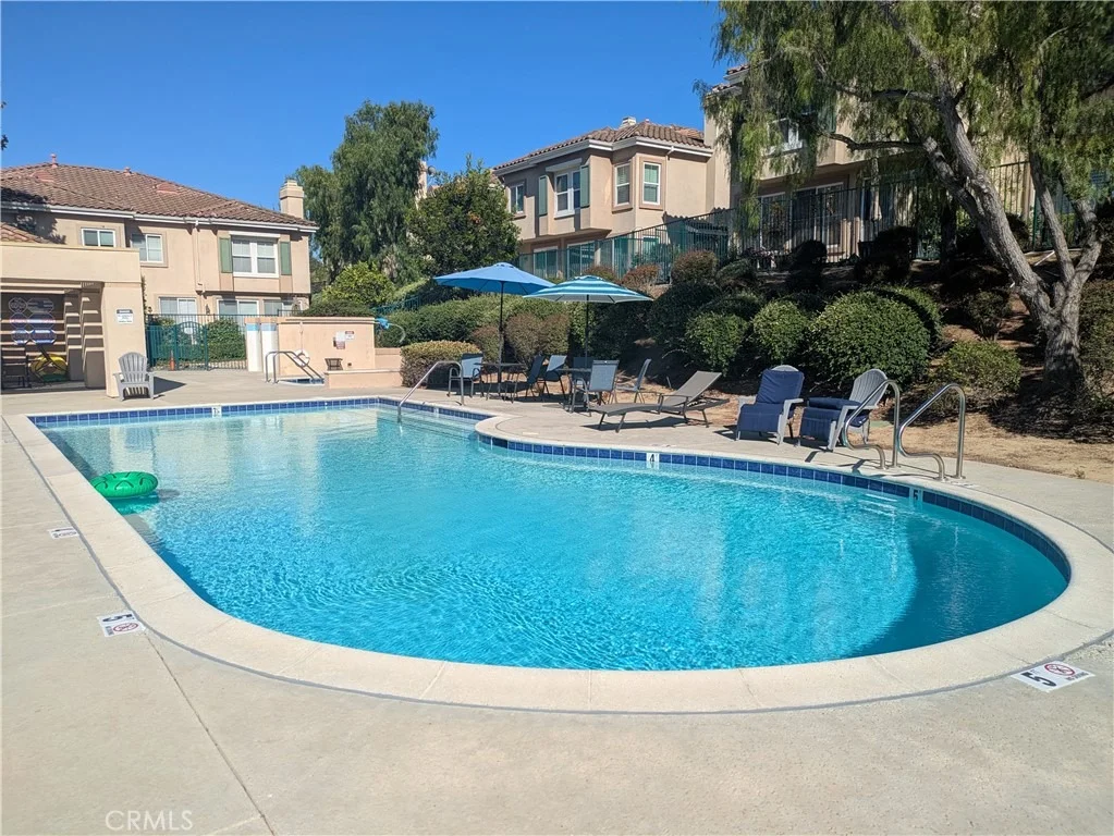 Photo of Unit C at 550 Lorabel Way