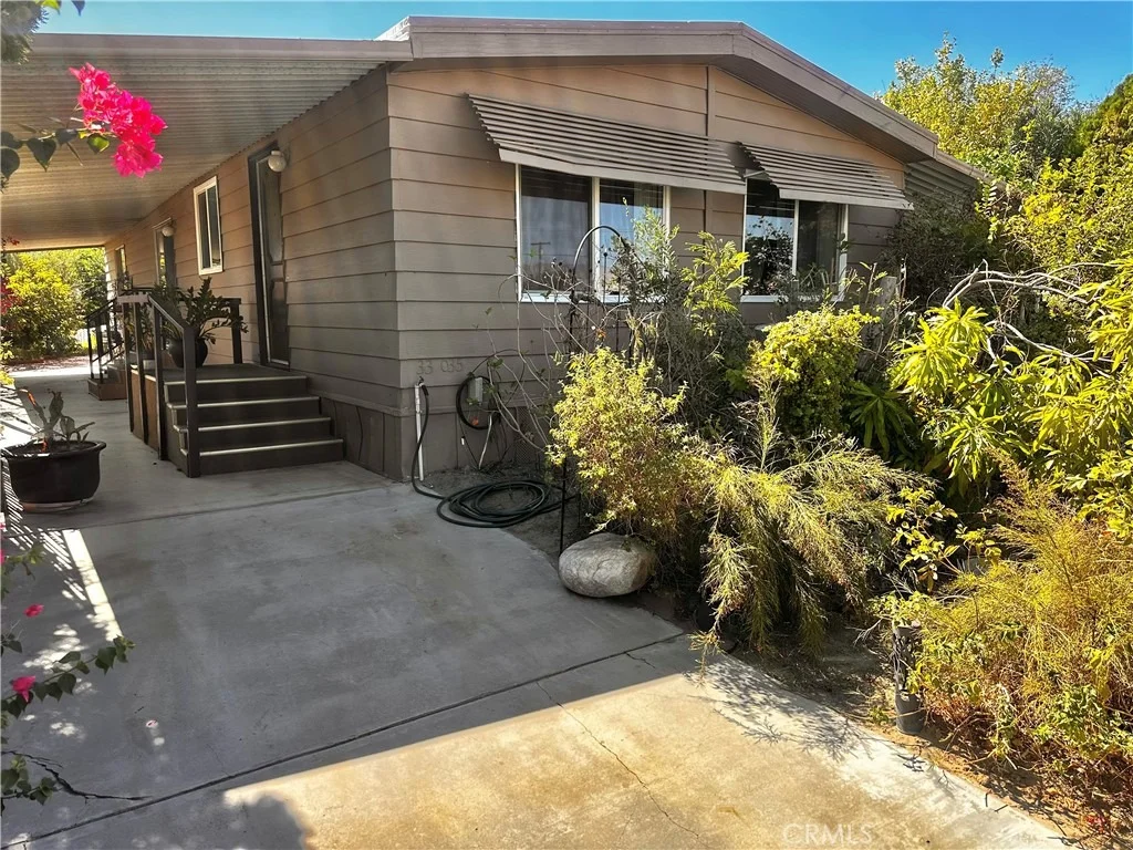 Photo of 33035 Westchester Drive
