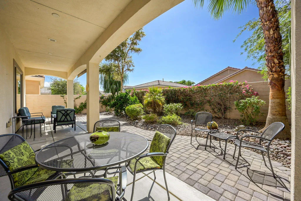 Photo of 81665 Avenida De Baile