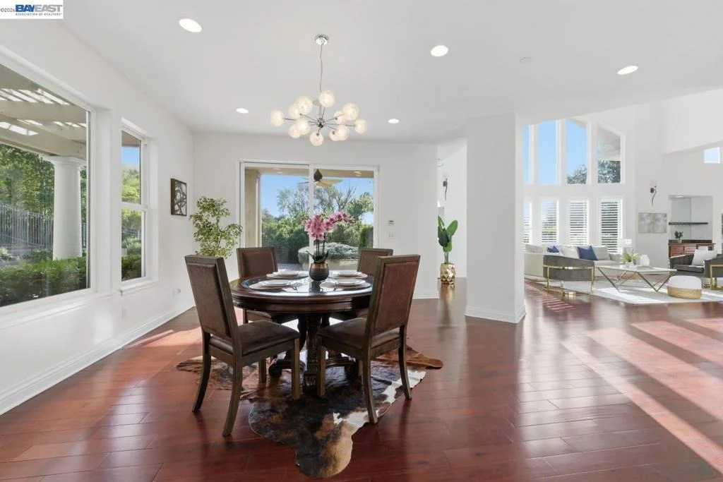Photo of 48564 Avalon Heights Ter